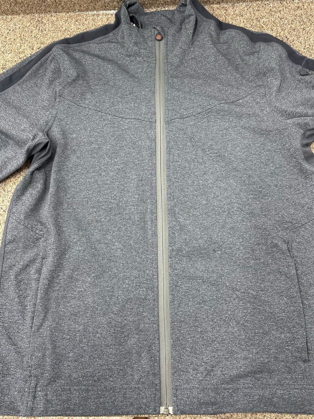 Lululemon Men's Gray Full-Zip Performance Jacket
